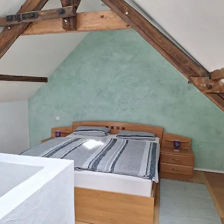 Winzerhaus Schenk Apartment *