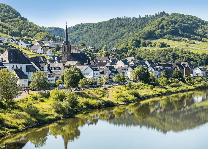 Winzerhaus Schenk * Neef