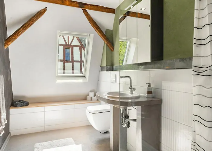 Winzerhaus Schenk * Neef